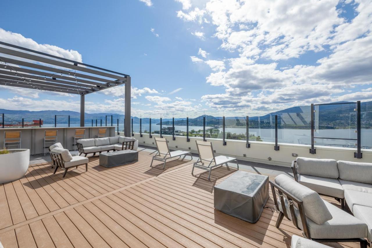 Brand New Luxury Downtown Near The Beach #16 Kelowna Exterior photo